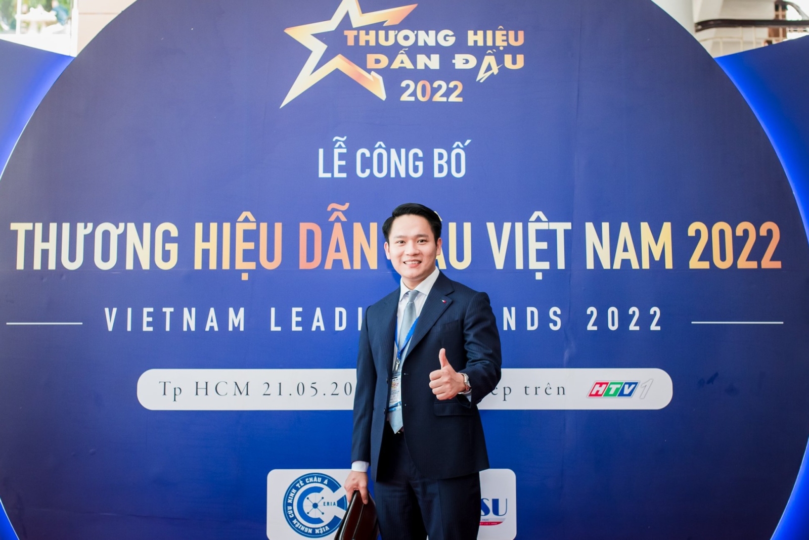 Sáng 21/5, La Défense nhận giải Thương Hiệu Dẫn Đầu Việt Nam 2022